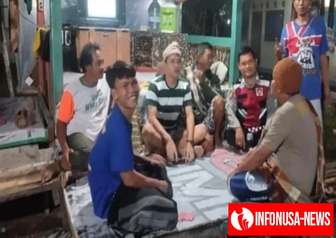 Bhabinkamtibmas Aiptu Deni & Bripka Satim Ikut Serta Dalam Giat Ronda Bersama Warga